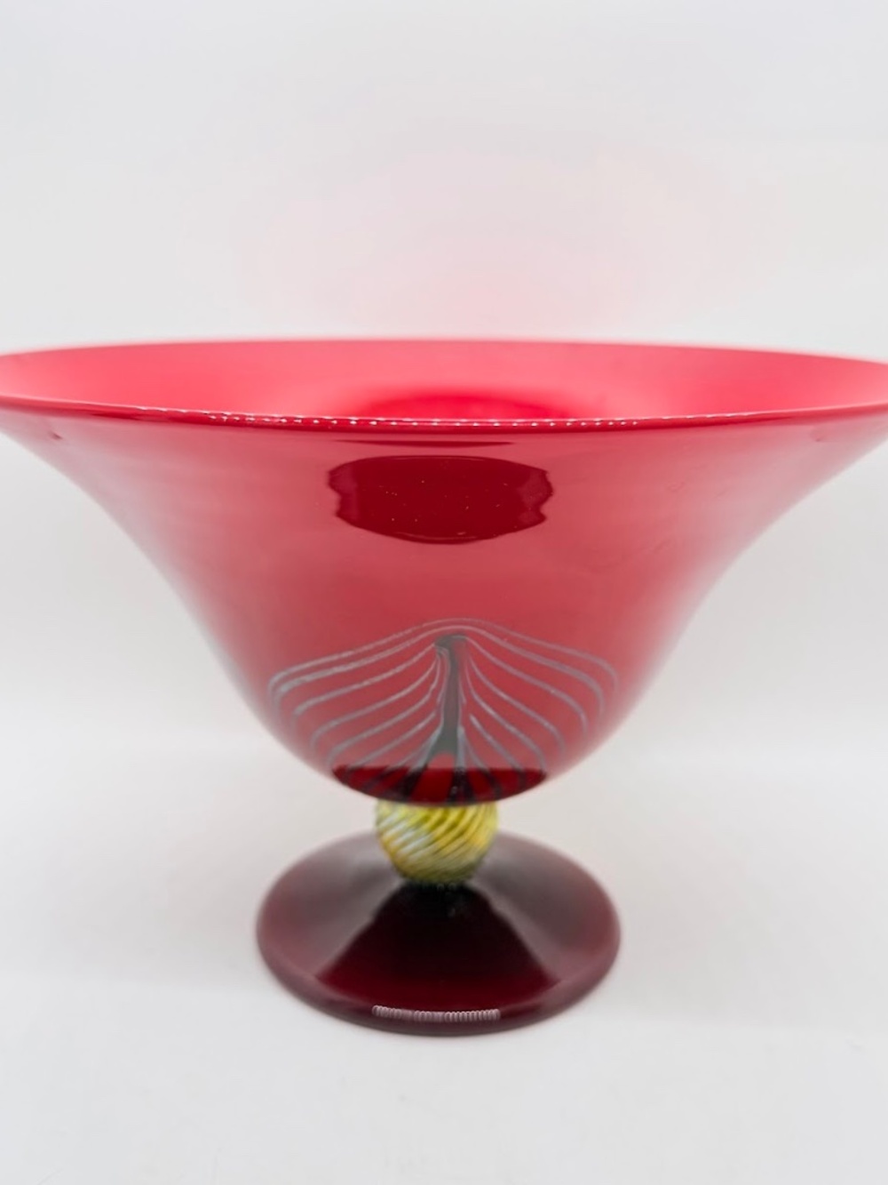 Rick Strini Signed Pulled Feather Red Yellow Hand Blown Art Glass Footed Bowl 9”
